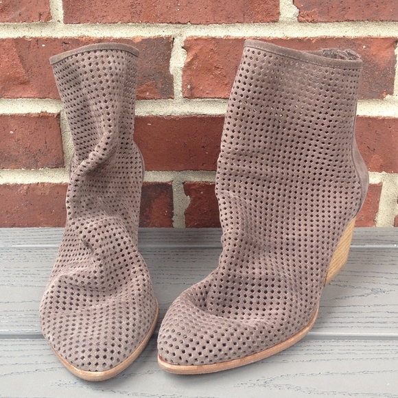 jeffrey campbell jenelle bootie